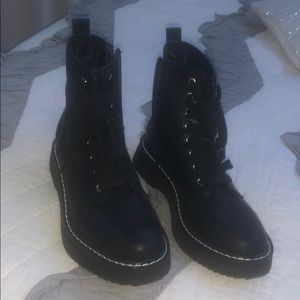 combat boots